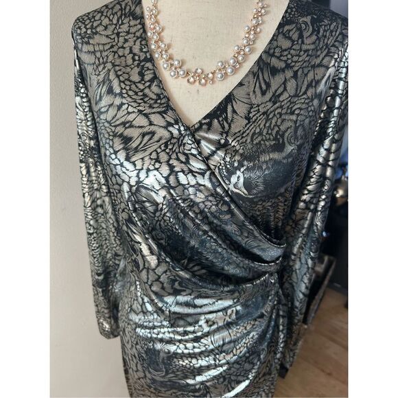 Susan roselli by vijack shinny party Dress size 7-8 light - Picture 2 of 6